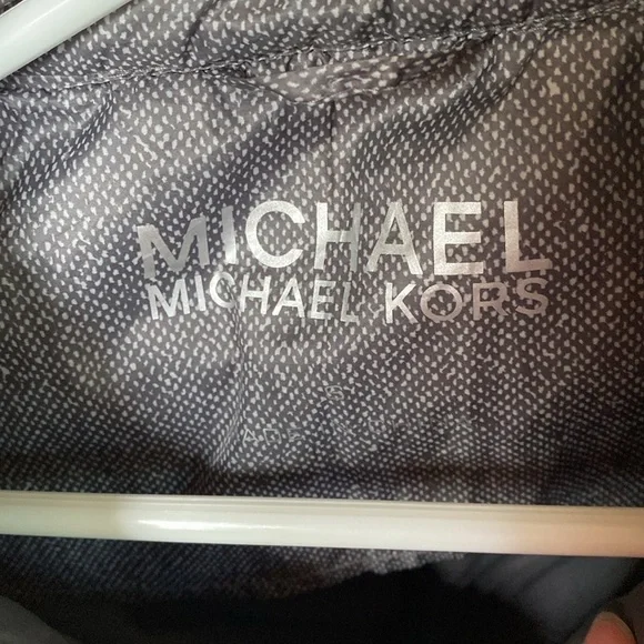 Michael Kors vest - Picture 2 of 4